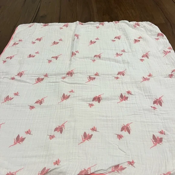 Aden + Anais Rare Dream Blanket Cupcake and FairiesGorgeous —no flaws